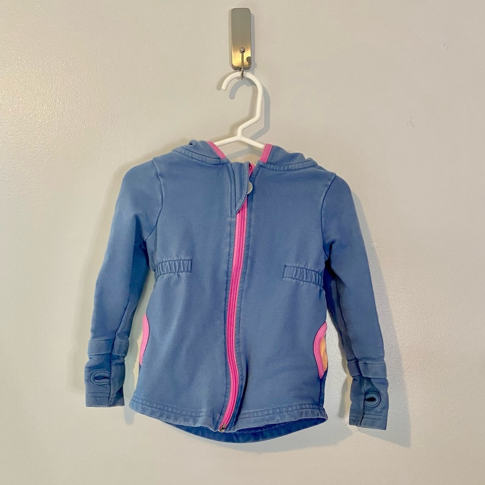 Peekaboo Beans zipped hoodie.